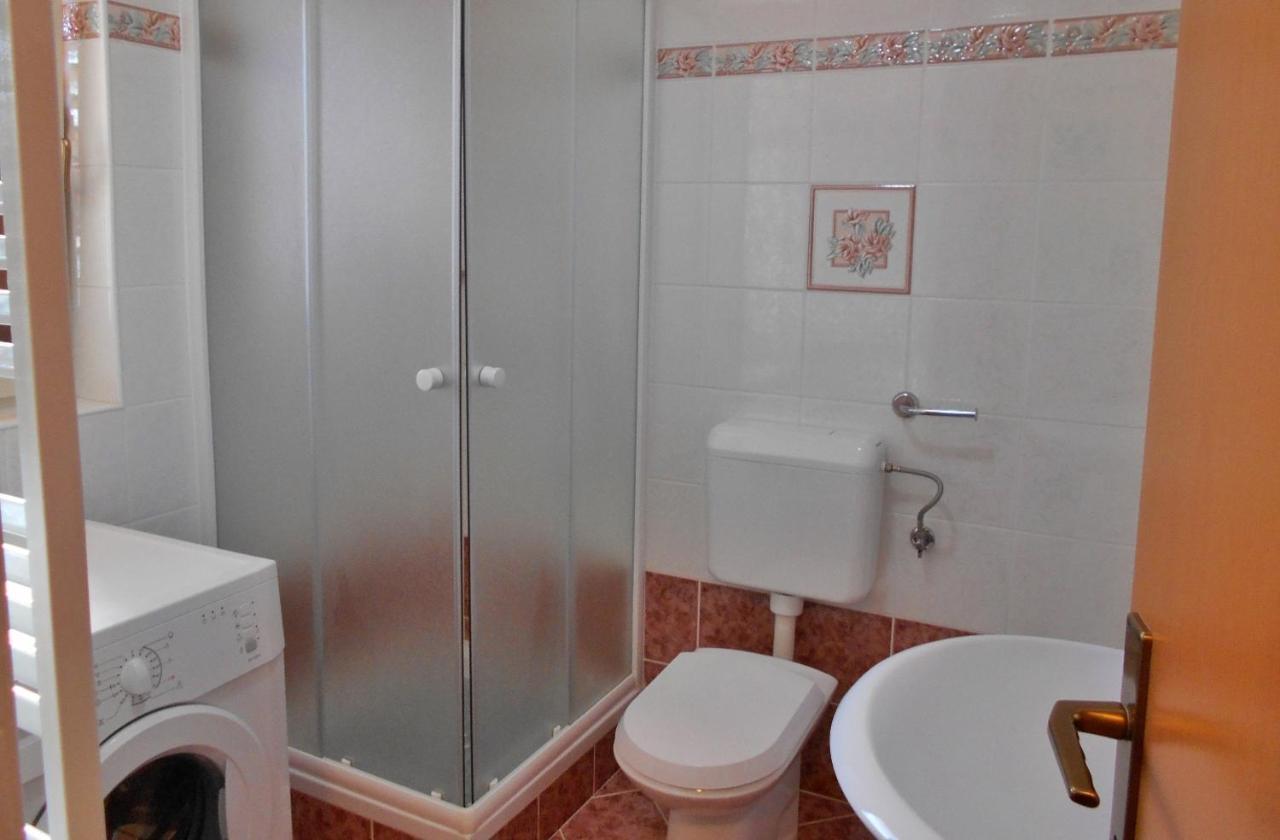 Juli No3 & No4 Apartment Mugeba Ngoại thất bức ảnh