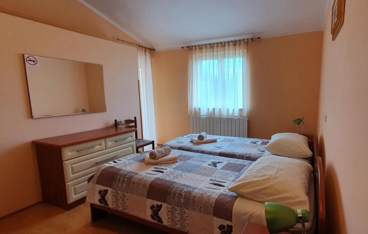 Juli No3 & No4 Apartment Mugeba Ngoại thất bức ảnh
