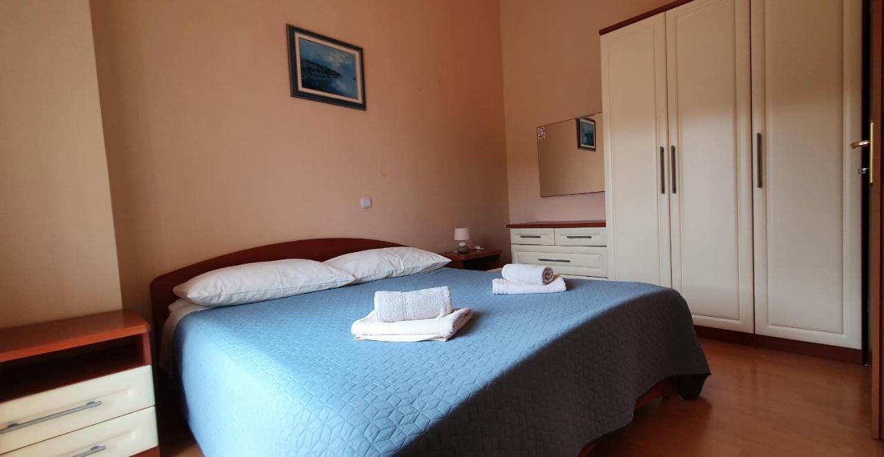 Juli No3 & No4 Apartment Mugeba Ngoại thất bức ảnh